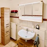 公寓 Eulennest Spacious Cozy With Private Garden *