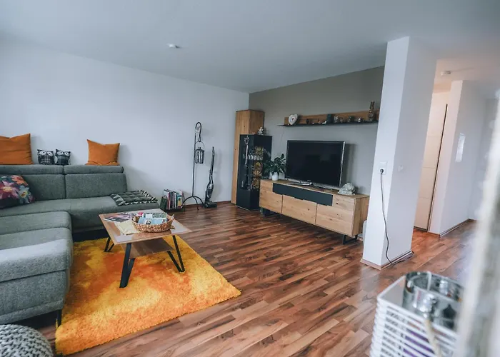 Eulennest Spacious Cozy With Private Garden דירה